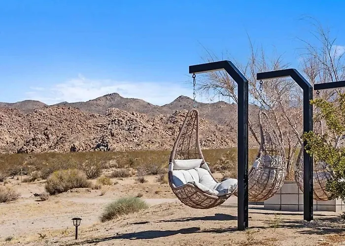 Estrella Perdida - Joshua Tree Off-Grid Soaking Tub