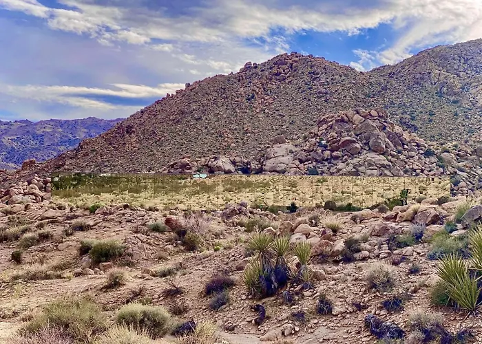 Invisible House Desert Icon W Indoor Pool